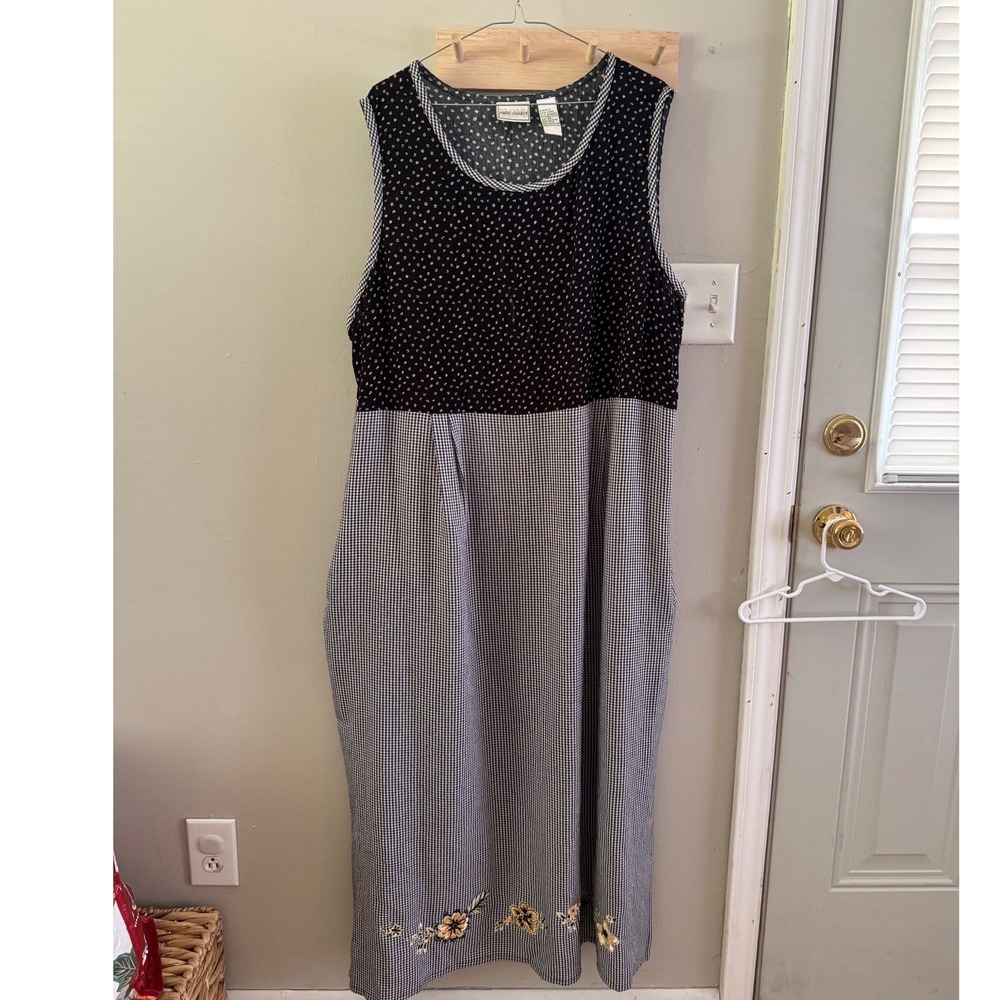 Vntg 90s butter mom gingham dress